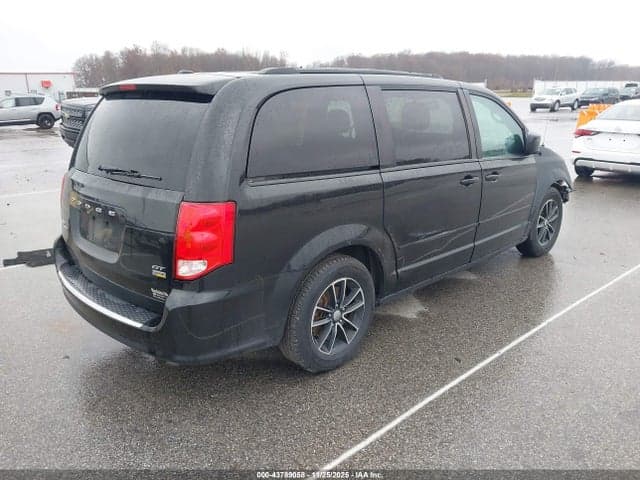 2017 DODGE GRAND CARAVAN GT 4
