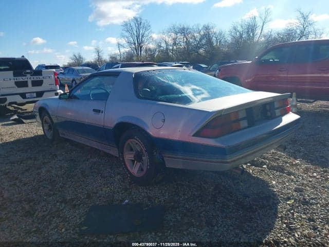 1982 CHEVROLET CAMARO 3