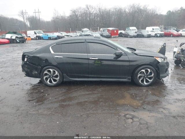 2017 HONDA ACCORD EX-L V6 13