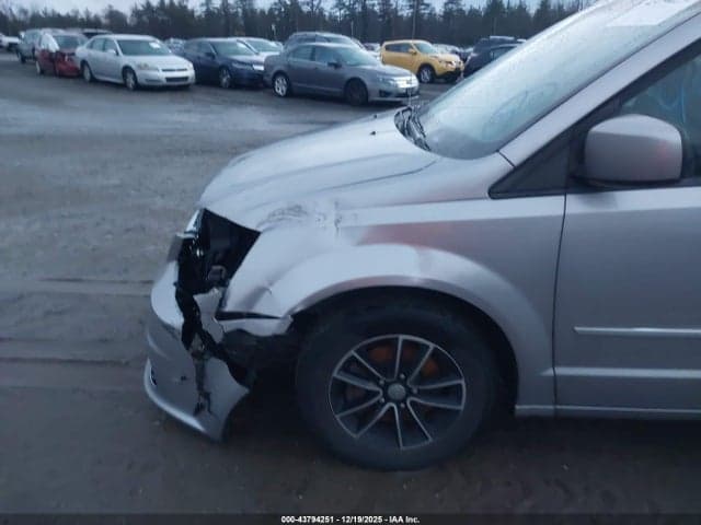 2017 DODGE GRAND CARAVAN SE PLUS 18
