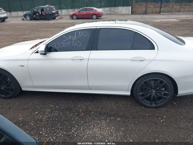 2022 MERCEDES-BENZ E-CLASS AMG E 53 14