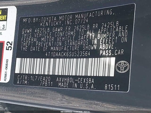 2025 TOYOTA CAMRY SE 9