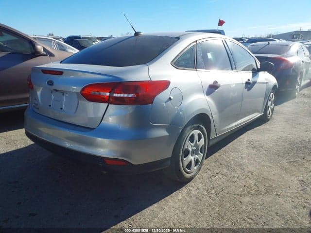 2017 FORD FOCUS S 4