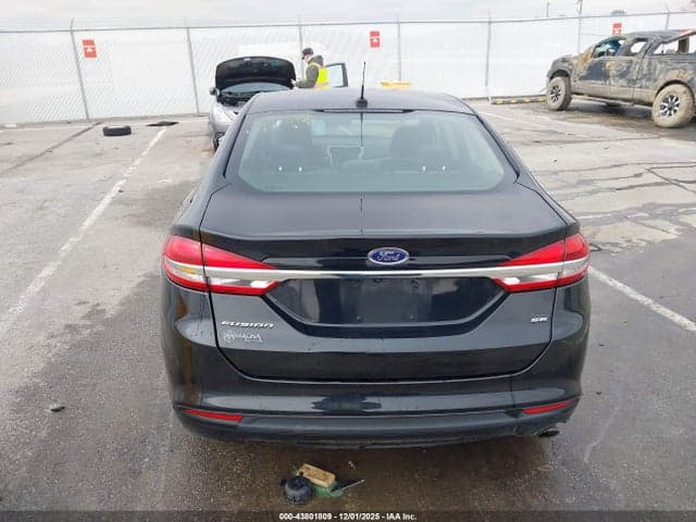 2018 FORD FUSION SE 17