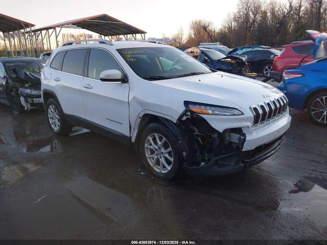 2017 JEEP CHEROKEE LATITUDE 4X4