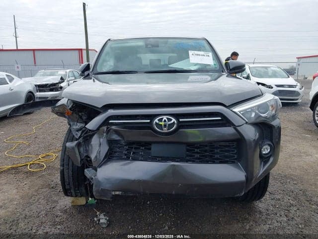 2022 TOYOTA 4RUNNER SR5 PREMIUM 12