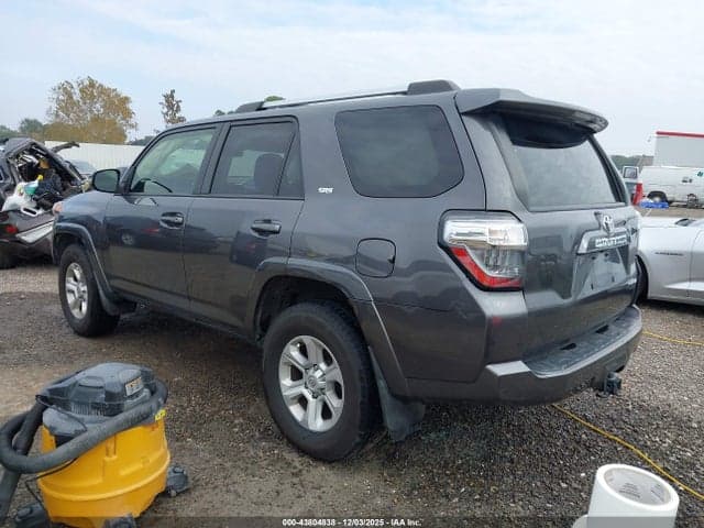 2022 TOYOTA 4RUNNER SR5 PREMIUM 3