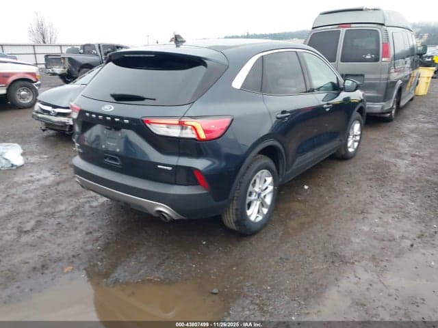 2022 FORD ESCAPE SE 4