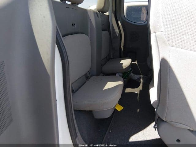 2019 NISSAN FRONTIER S 8