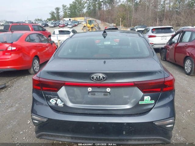 2020 KIA FORTE FE 16