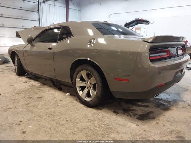 2019 DODGE CHALLENGER SXT 3