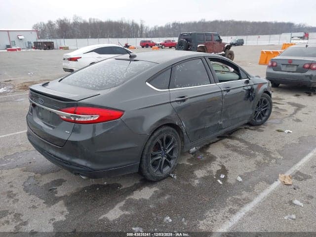 2018 FORD FUSION SE 4