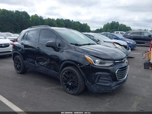 2022 CHEVROLET TRAX AWD LT 1