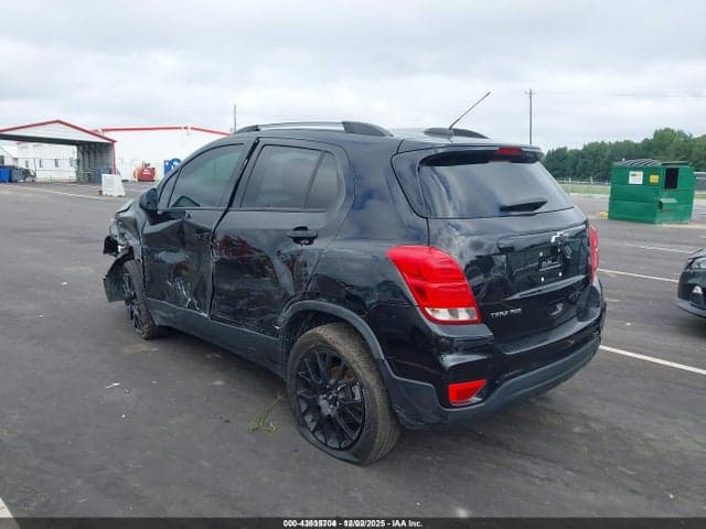 2022 CHEVROLET TRAX AWD LT 3