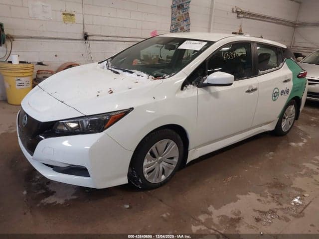 2023 NISSAN LEAF S 40 KWH 2