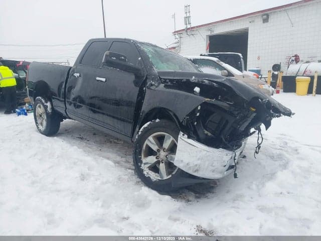 2017 RAM 1500 SLT 1