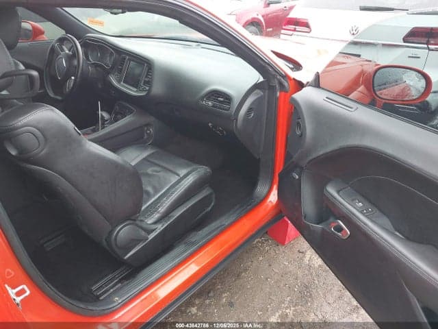 2019 DODGE CHALLENGER SXT 5