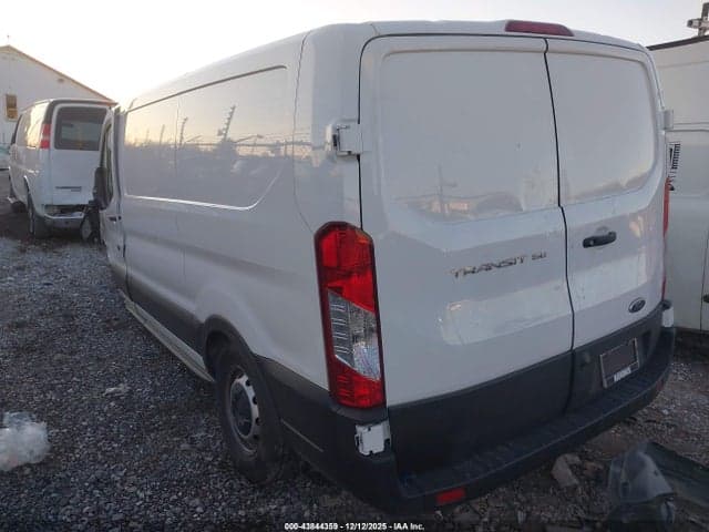 2024 FORD TRANSIT-150 3