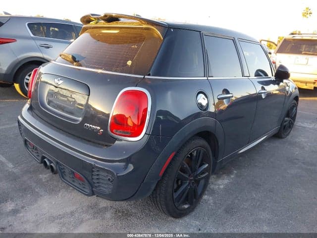 2017 MINI HARDTOP COOPER 4
