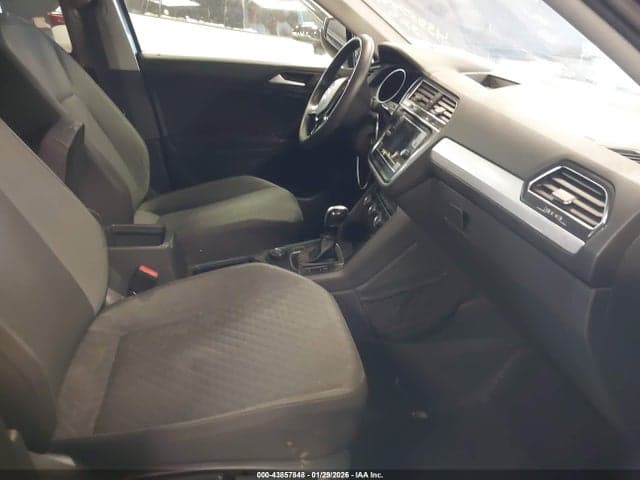2020 VOLKSWAGEN TIGUAN 2.0T S 5