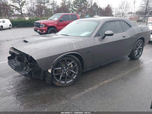 2023 DODGE CHALLENGER R/T 2