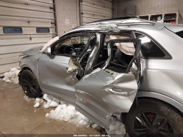 2018 AUDI Q3 2.0T PREMIUM/2.0T SPORT PREMIUM 6