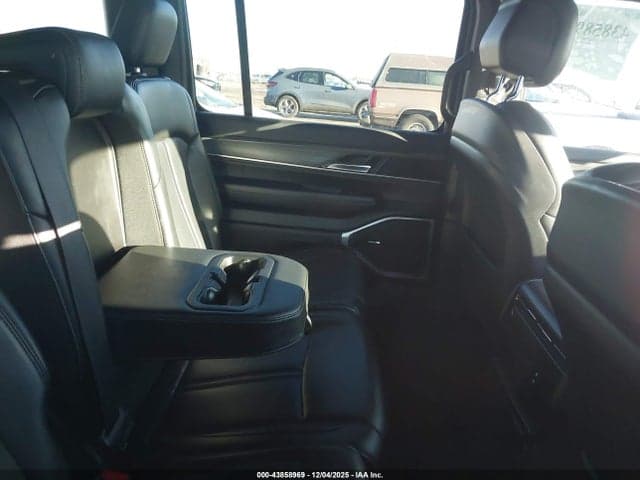 2024 JEEP WAGONEER L SERIES II 4X4 8