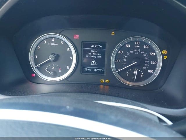 2018 HYUNDAI SONATA SE 7