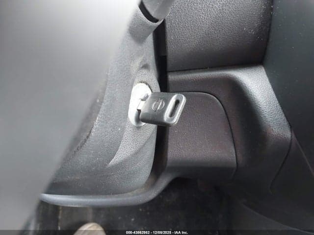 2019 NISSAN VERSA 1.6 S+ 11