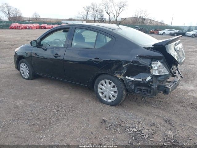2019 NISSAN VERSA 1.6 S+ 3