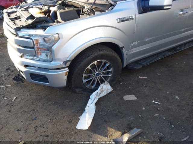 2018 FORD F-150 LARIAT 11