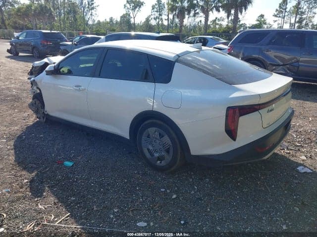 2025 KIA K4 LX 3