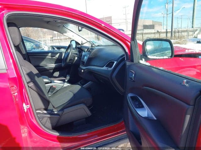 2019 DODGE JOURNEY SE 5