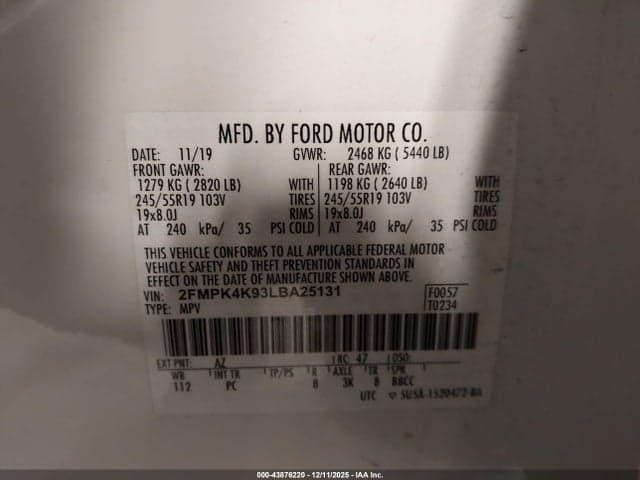2020 FORD EDGE TITANIUM 9