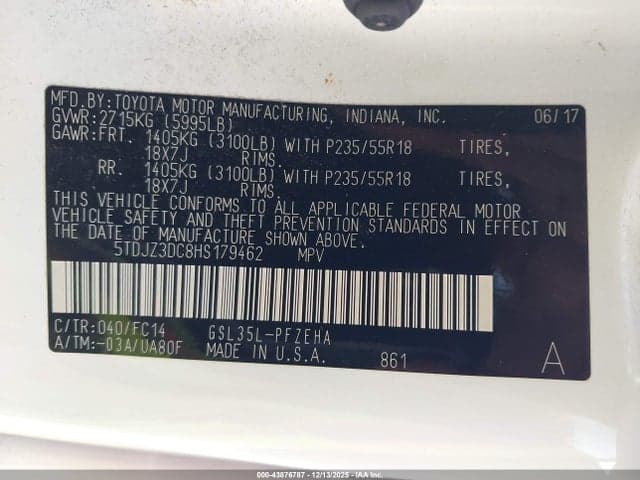 2017 TOYOTA SIENNA LE 7 PASSENGER 9