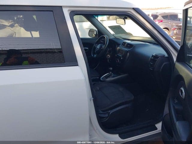 2017 KIA SOUL + 5