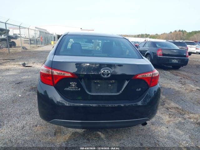 2018 TOYOTA COROLLA LE 17