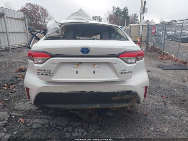 2024 TOYOTA COROLLA HYBRID LE 16