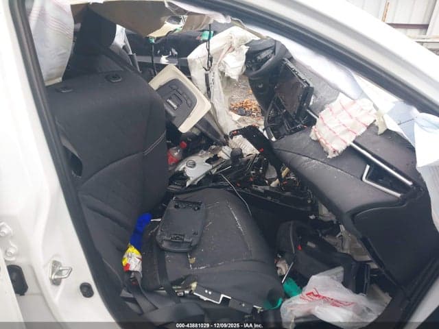 2024 TOYOTA COROLLA HYBRID LE 5