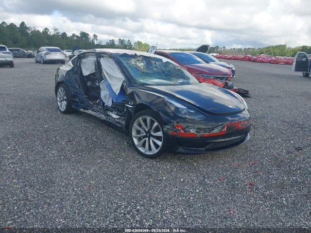 2018 TESLA MODEL 3 1
