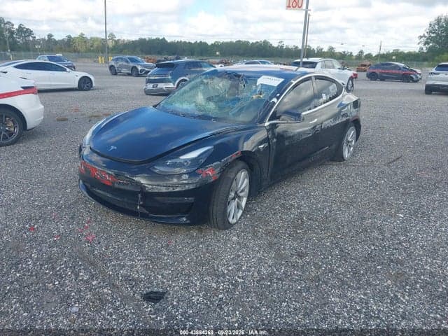 2018 TESLA MODEL 3 2
