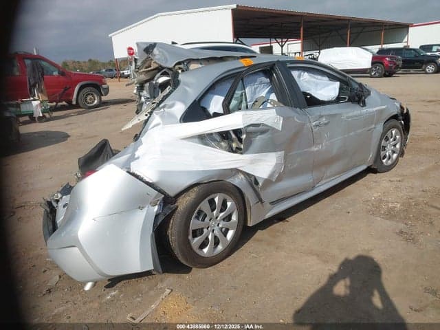2025 TOYOTA COROLLA LE 4