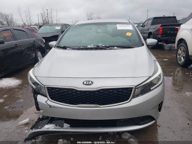 2017 KIA FORTE LX 12