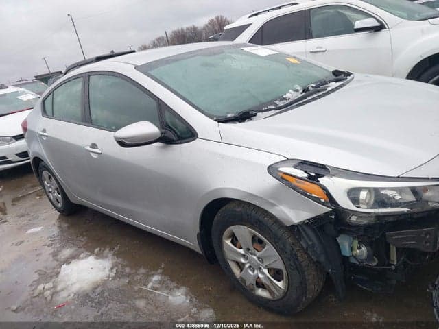 2017 KIA FORTE LX 13