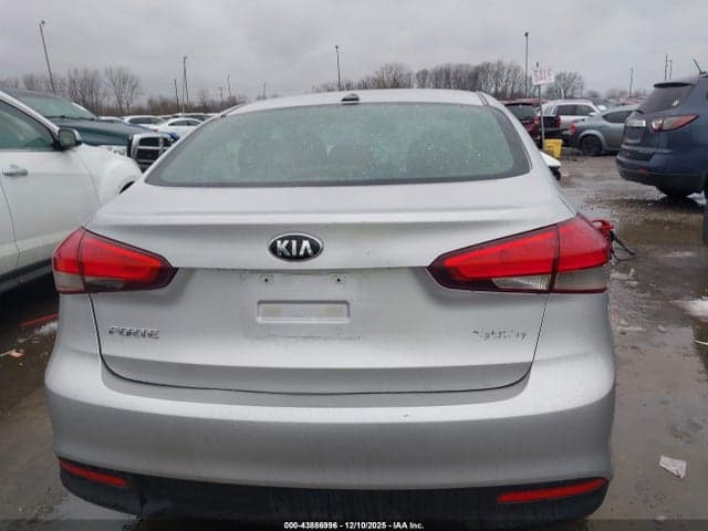 2017 KIA FORTE LX 16