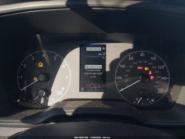 2025 TOYOTA COROLLA LE 7