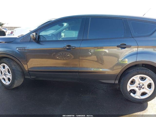 2019 FORD ESCAPE S 14