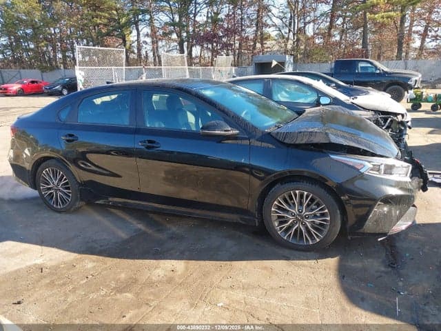 2024 KIA FORTE GT-LINE 13