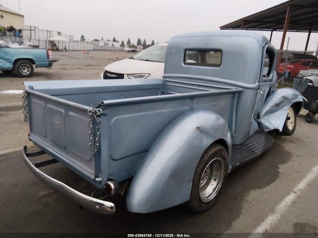 1941 FORD 1GC 5