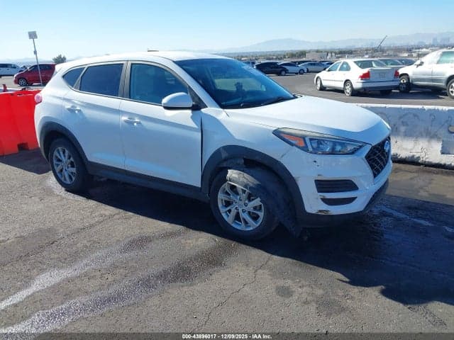 2019 HYUNDAI TUCSON SE 1